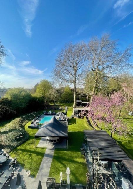 Charmehotel Manoir Ogygia Поперинге Екстериор снимка