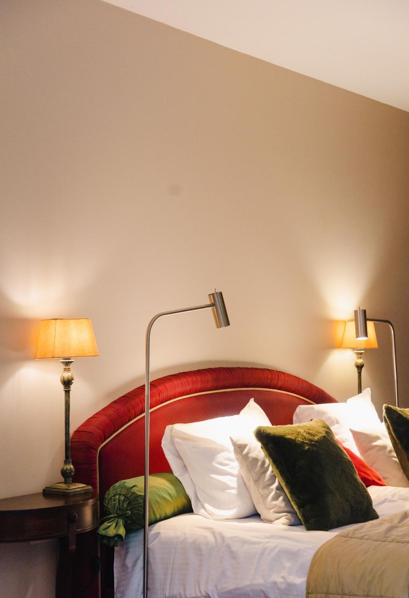 Charmehotel Manoir Ogygia Поперинге Екстериор снимка