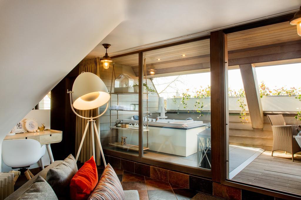 Charmehotel Manoir Ogygia Поперинге Екстериор снимка