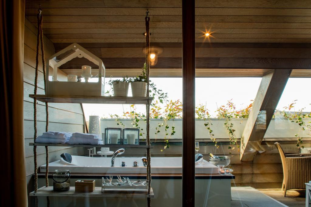 Charmehotel Manoir Ogygia Поперинге Екстериор снимка
