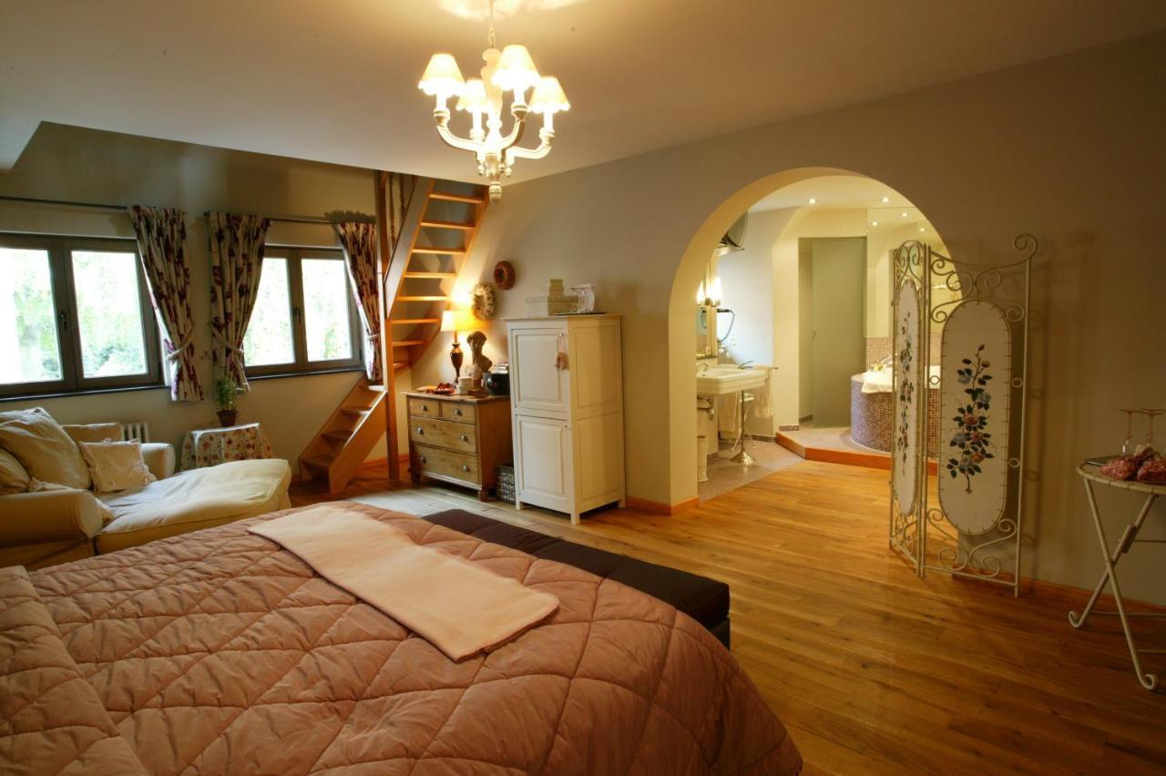 Charmehotel Manoir Ogygia Поперинге Стая снимка
